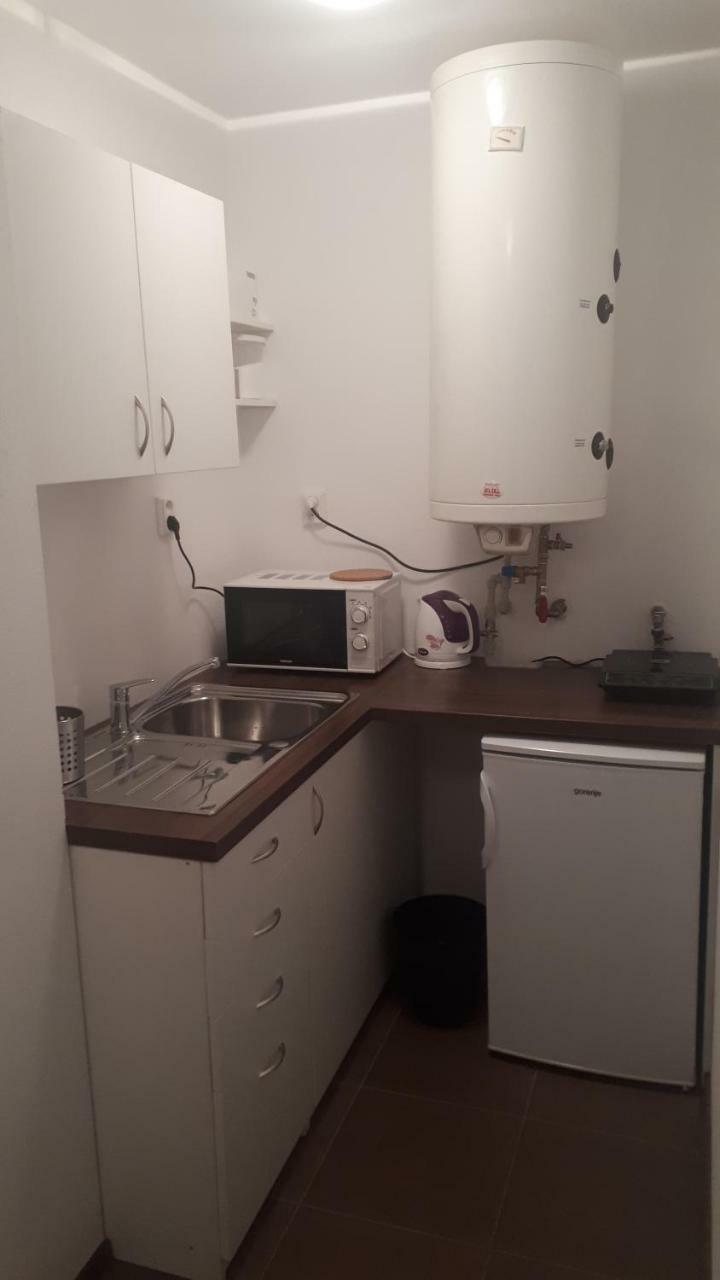 Apartman - Sukromie V Meste Bratislava Exterior foto